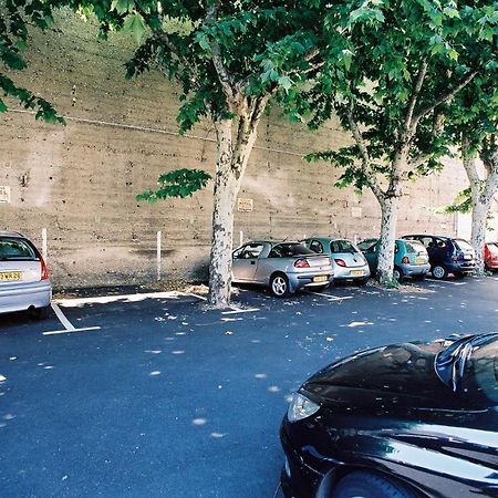 Logis Hotel Saint Jacques Valence  Exteriör bild